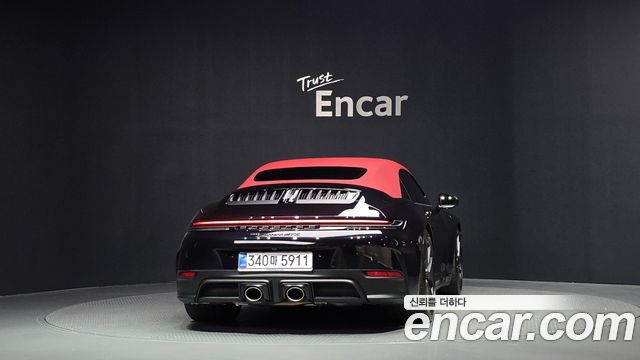 Porsche 911 (992) Carrera GTS Cabriolet 2025 — фото 4