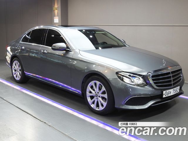 Mercedes-Benz E-Class (W213) E220d Exclusive