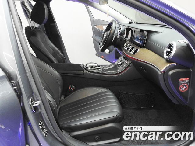 Mercedes-Benz E-Class (W213) E220d Exclusive 2017 — фото 18