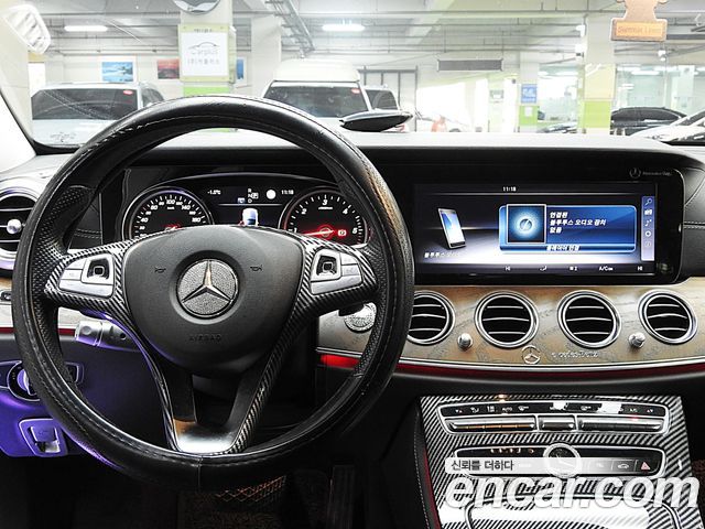 Mercedes-Benz E-Class (W213) E220d Exclusive 2017 — фото 19