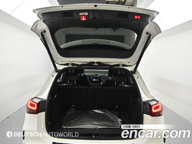 Mercedes-Benz EQA (H243) EQA250 AMG Package Plus 2022 — фото 23