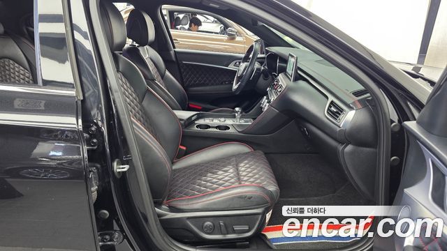 Genesis G70 2.0T AWD Sport Package 2019 — фото 11