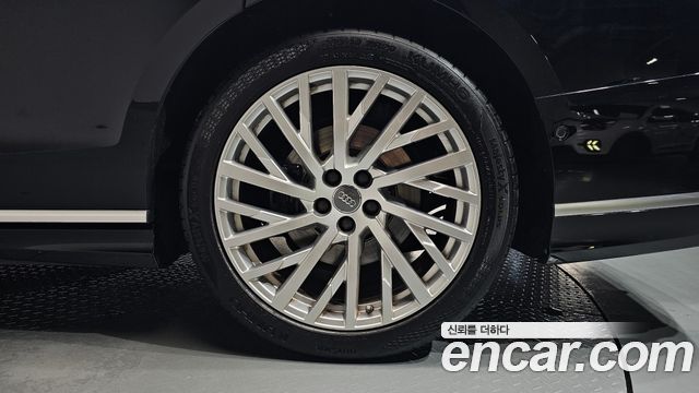 Audi A8 (D5) 50 TDI Quattro LWB 2020 — фото 21