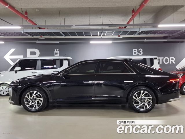 Hyundai Grandeur (GN7) 2,5 Gasoline 2WD Premium 2023 — фото 5
