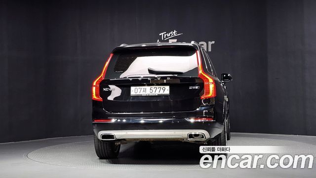 Volvo XC90 (II) D5 Inscription 2019 — фото 4