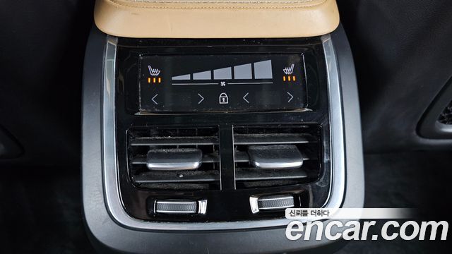 Volvo XC90 (II) D5 Inscription 2019 — фото 18