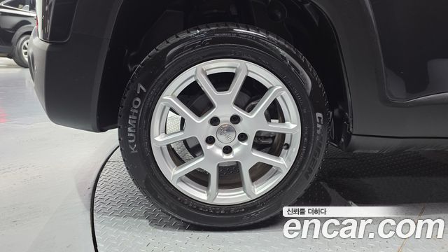 Jeep Renegade 2.4 Limited 2020 — фото 5