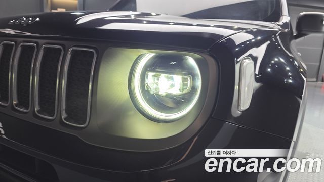 Jeep Renegade 2.4 Limited 2020 — фото 22