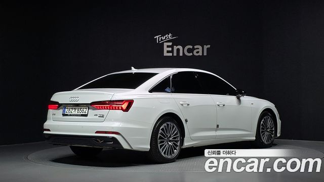 Audi A6 (C8) 45 TFSI Quattro Premium 2025 — фото 2