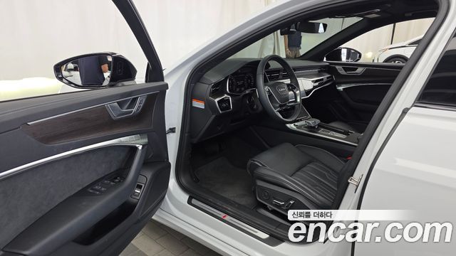 Audi A6 (C8) 45 TFSI Quattro Premium 2025 — фото 10