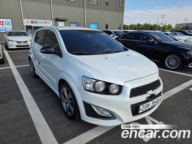 Chevrolet Aveo Hatchback 1.4 Turbo RS 2014 — фото 2