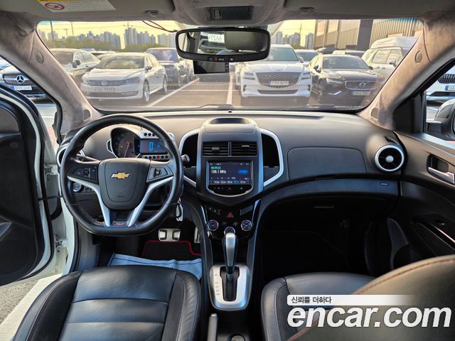 Chevrolet Aveo Hatchback 1.4 Turbo RS 2014 — фото 15