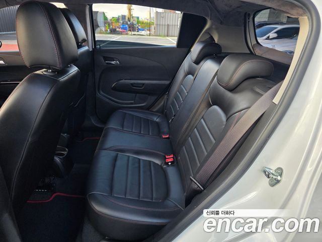 Chevrolet Aveo Hatchback 1.4 Turbo RS 2014 — фото 17