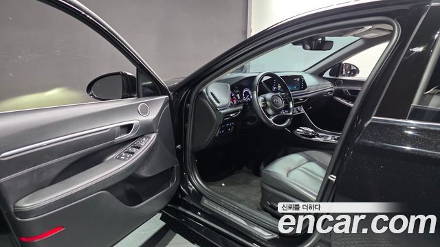 Hyundai Sonata (DN8) 2.0 Premium Plus 2023 — фото 17