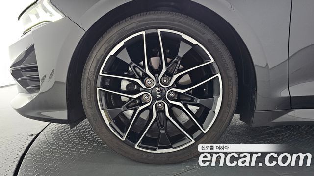Kia K5 (III) 1.6 Turbo Noblesse 2020 — фото 26