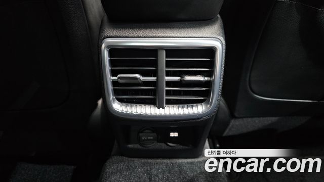 Kia K5 (III) 1.6 Turbo Noblesse 2020 — фото 38