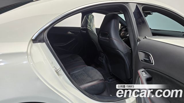 Mercedes-Benz CLA-Class (C117) CLA220 AMG Line 2018 — фото 11