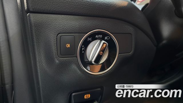 Mercedes-Benz CLA-Class (C117) CLA220 AMG Line 2018 — фото 20