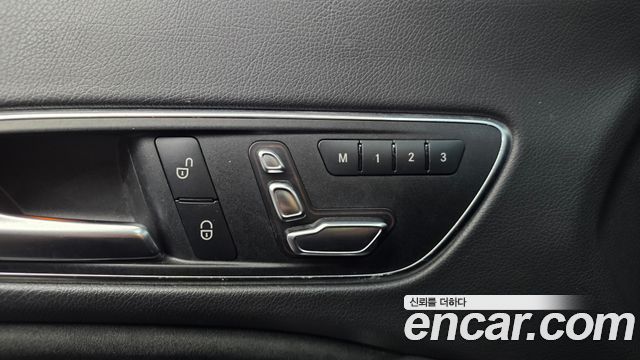 Mercedes-Benz CLA-Class (C117) CLA220 AMG Line 2018 — фото 29
