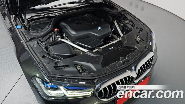 BMW 5 Series (G30) 530i M Sport Package 2023 — фото 6