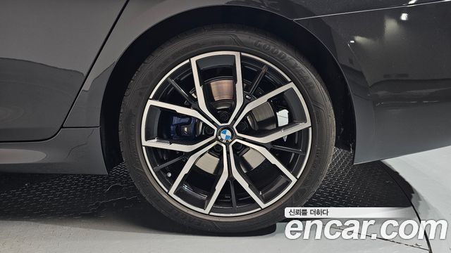 BMW 5 Series (G30) 530i M Sport Package 2023 — фото 27