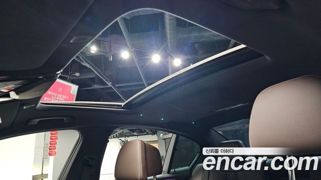 BMW 5 Series (G30) 530i M Sport Package 2023 — фото 39