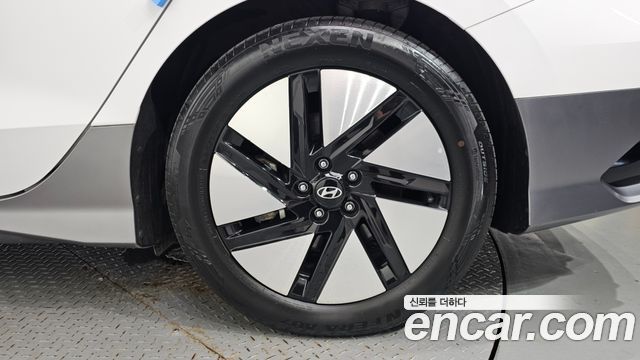 Hyundai Ioniq 6 Long Range Exclusive 2025 — фото 21