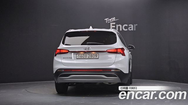 Hyundai Santa Fe Gasoline 2.5T 4WD Exclusive 2022 — фото 4