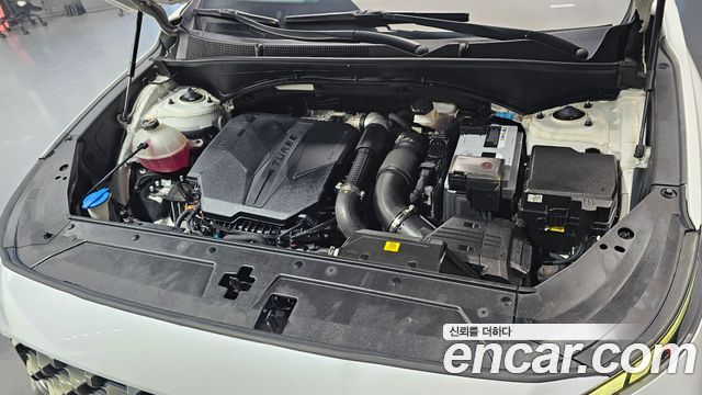 Hyundai Santa Fe Gasoline 2.5T 4WD Exclusive 2022 — фото 6