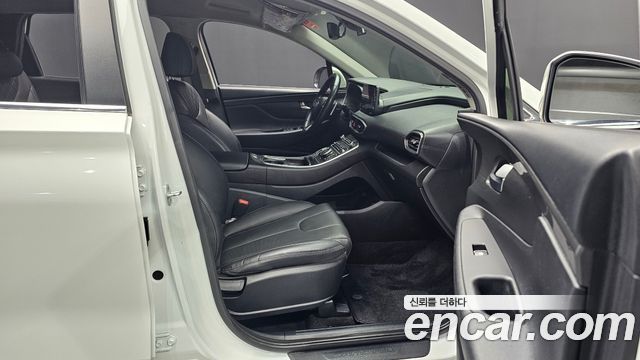 Hyundai Santa Fe Gasoline 2.5T 4WD Exclusive 2022 — фото 11