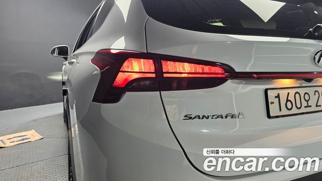 Hyundai Santa Fe Gasoline 2.5T 4WD Exclusive 2022 — фото 23