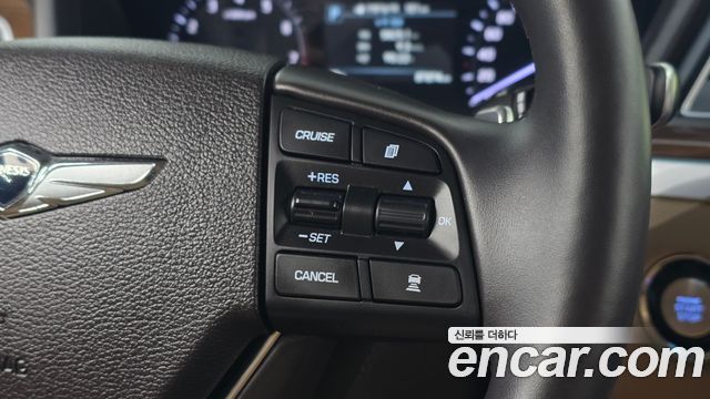 Genesis G80 3.3 GDI Premium Luxury 2017 — фото 17