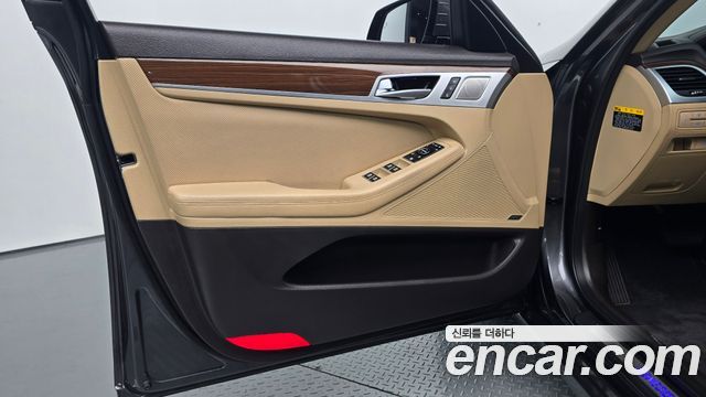 Genesis G80 3.3 GDI Premium Luxury 2017 — фото 24