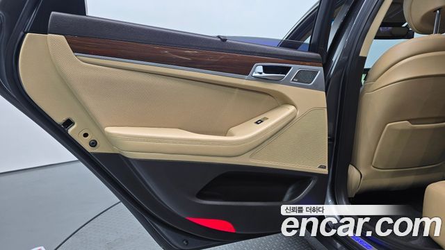 Genesis G80 3.3 GDI Premium Luxury 2017 — фото 25