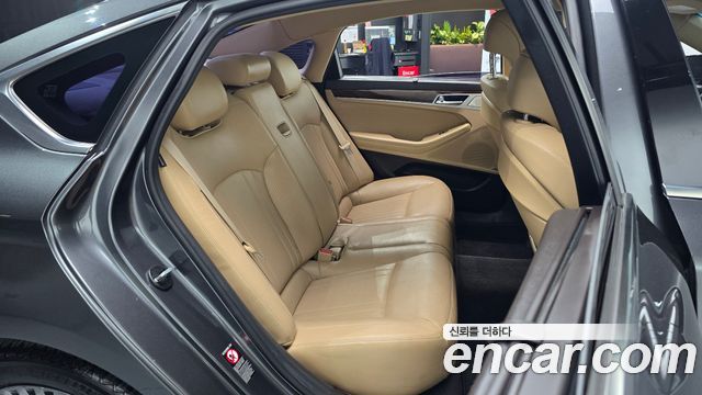 Genesis G80 3.3 GDI Premium Luxury 2017 — фото 26