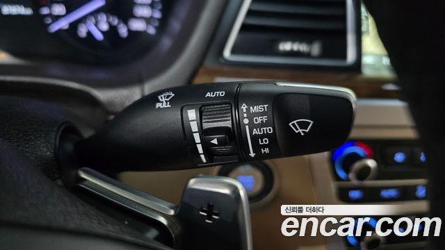 Genesis G80 3.3 GDI Premium Luxury 2017 — фото 27