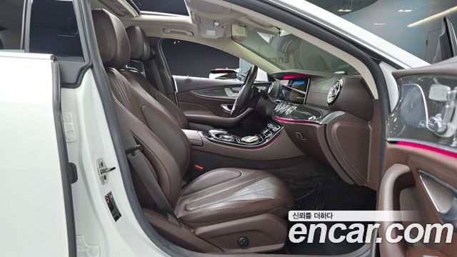 Mercedes-Benz CLS-Class (C257) CLS400d 4MATIC AMG Line 2019 — фото 26