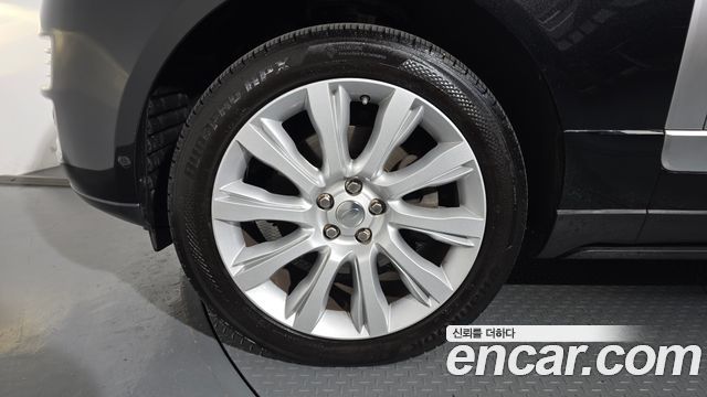 Land Rover Range Rover (IV) 3.0 TDV6 Vogue SE DIESEL 2014 — фото 5