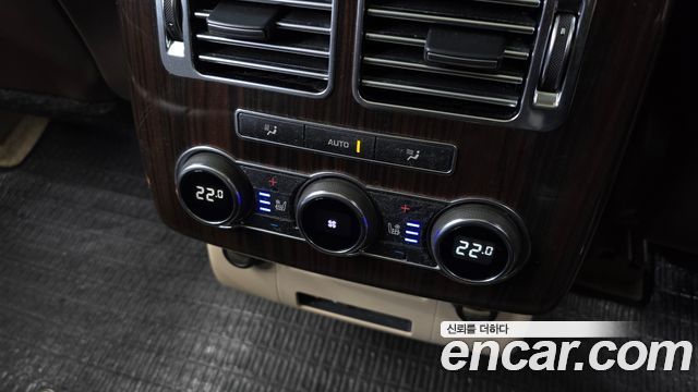 Land Rover Range Rover (IV) 3.0 TDV6 Vogue SE DIESEL 2014 — фото 21