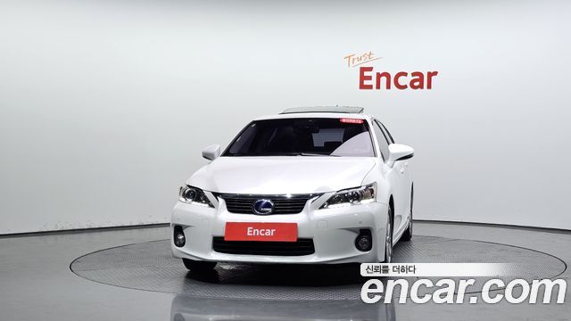 Lexus CT200h 1.8 Compact Trendy ZWA10 2012 — фото 3