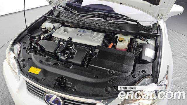 Lexus CT200h 1.8 Compact Trendy ZWA10 2012 — фото 6
