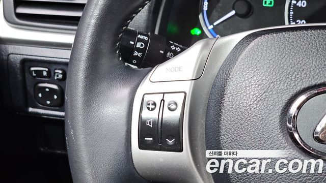 Lexus CT200h 1.8 Compact Trendy ZWA10 2012 — фото 15