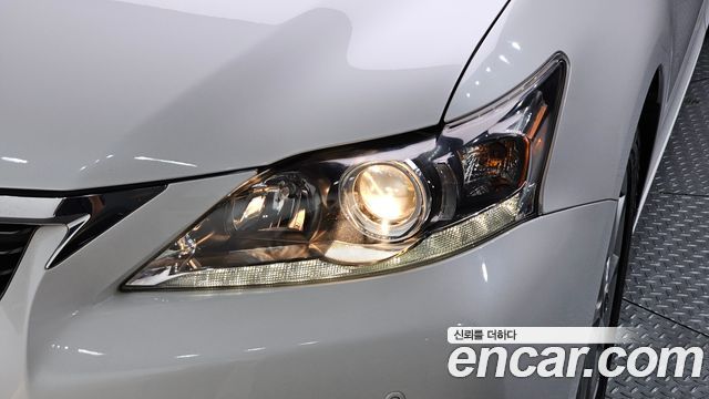 Lexus CT200h 1.8 Compact Trendy ZWA10 2012 — фото 22