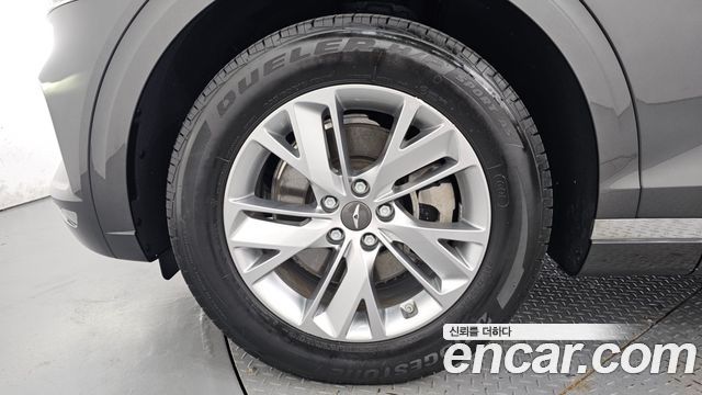 Genesis GV70 2.5T Gasoline 2WD 2024 — фото 5