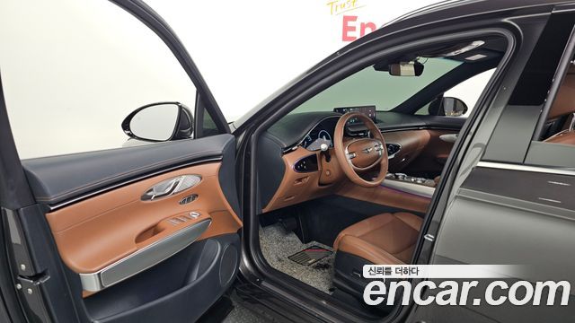 Genesis GV70 2.5T Gasoline 2WD 2024 — фото 10