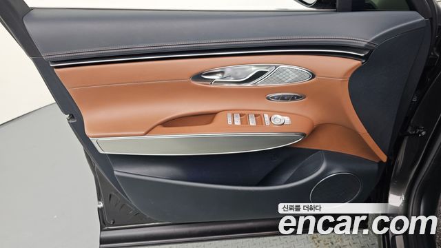 Genesis GV70 2.5T Gasoline 2WD 2024 — фото 24