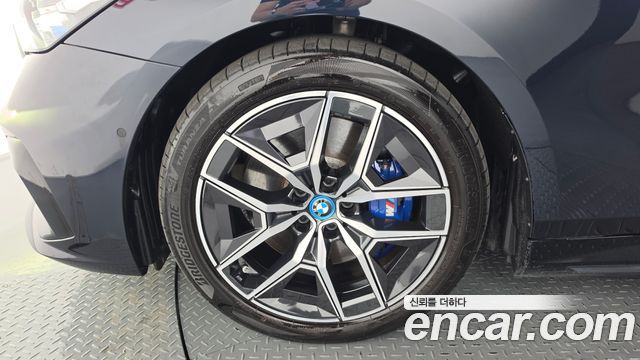 BMW i5 (G60) xDrive 40 M Sport 2024 — фото 5