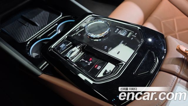 BMW i5 (G60) xDrive 40 M Sport 2024 — фото 9
