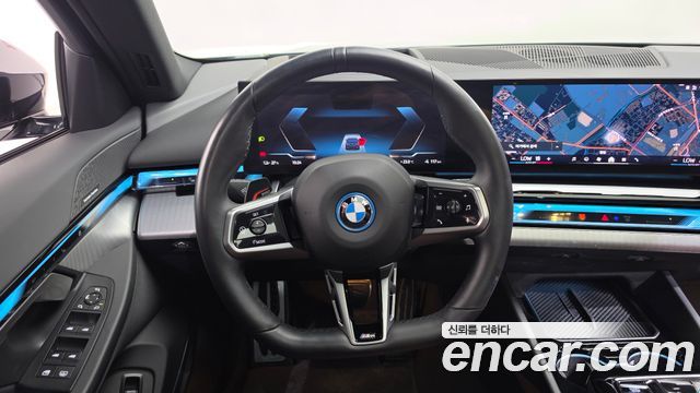 BMW i5 (G60) xDrive 40 M Sport 2024 — фото 13