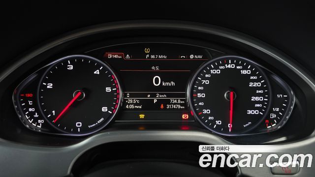 Audi A8 60 TDI Quattro LWB D4 2015 — фото 8
